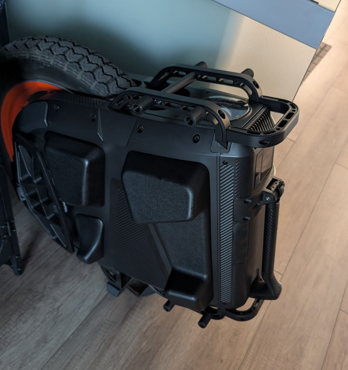 Monocykl Elektryczny Inmotion V13 Pro Challenger