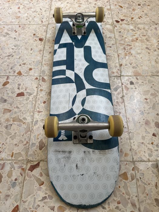 Skate Screw Line Collection