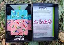 Запальничка Zippo Dessert Warrior Glow-In-The-Dark Lighter