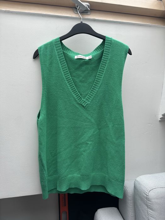 Зелена трикотажна жилетка SOLMAR