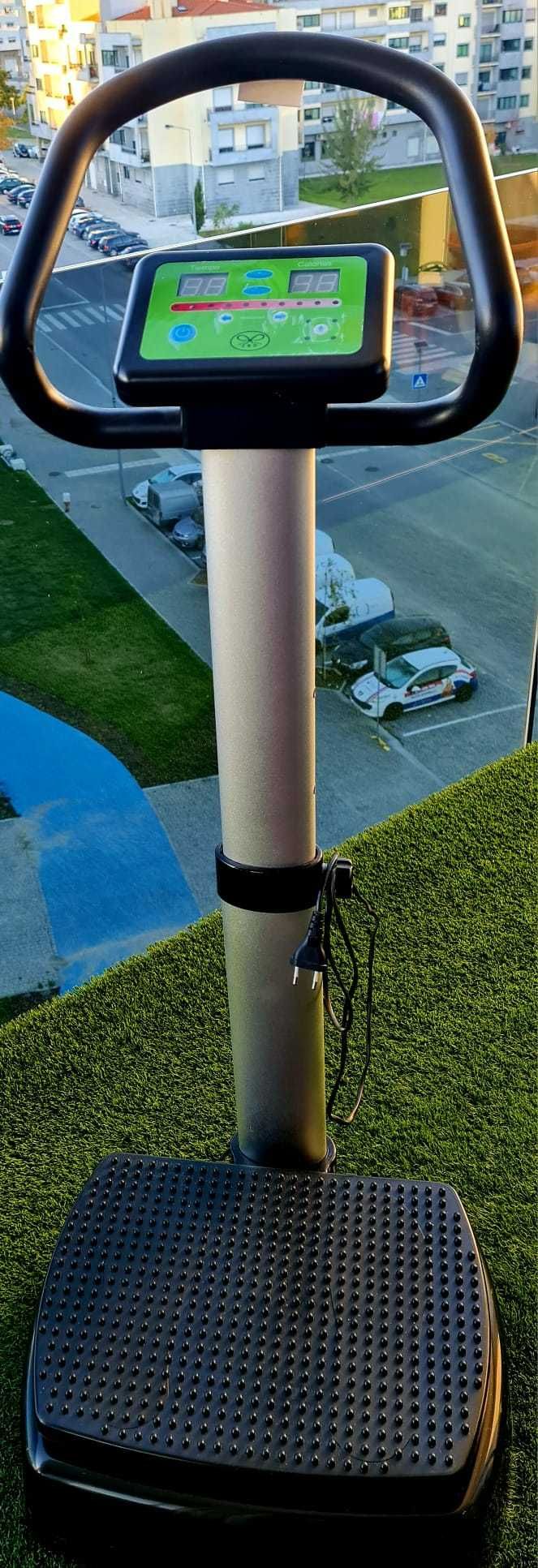 Fitness Plataforma Vibratória   [Máquina]Treme treme)