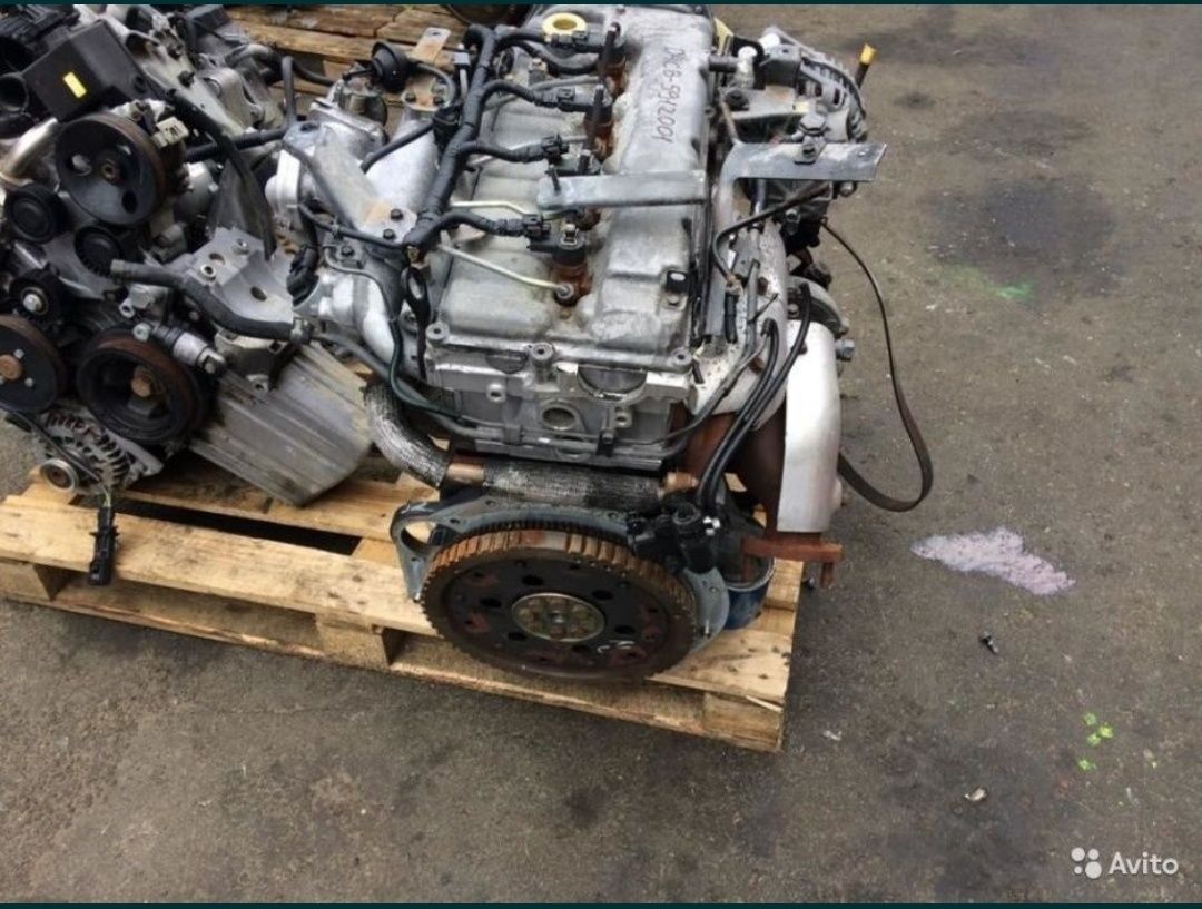 Двигатель двигун ГБЦ Головка Sorento H1 2.5 CRDI 140, 170 D4CB Соренто