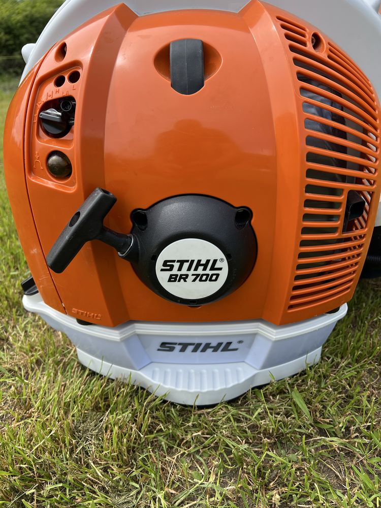 Ранцева бензинова повітродуйка Stihl BR 700 (2025 р)