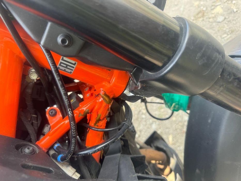 Ktm duke 2023r uszkodzony , ABS, kluczyk