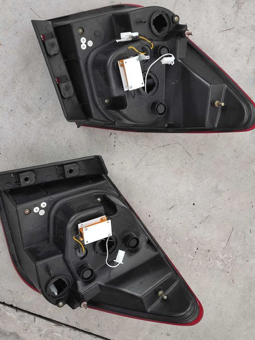 Faróis e piscas LED - frente e trás Chevrolet Cruze 2009