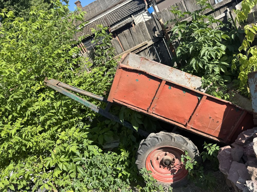 Продається самоскидний причіп до мотоблока