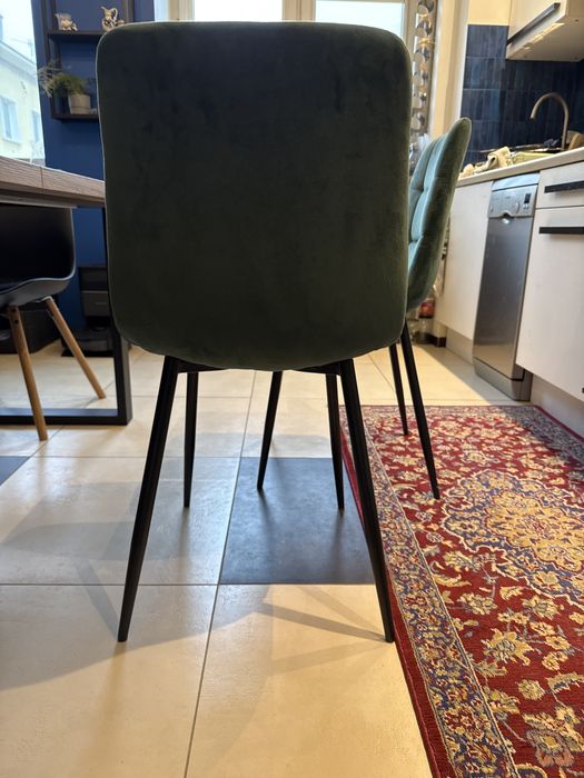 Komplet 4 krzeseł - welurowe obicie