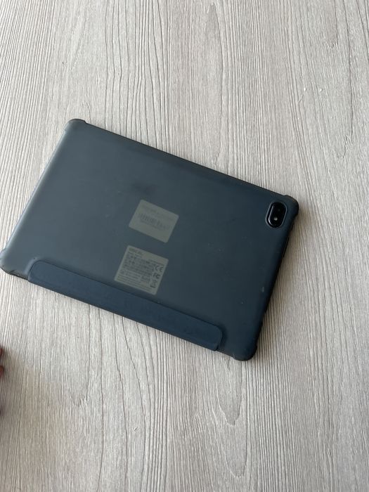 Oscsl Pad 10 планшет хороший стан