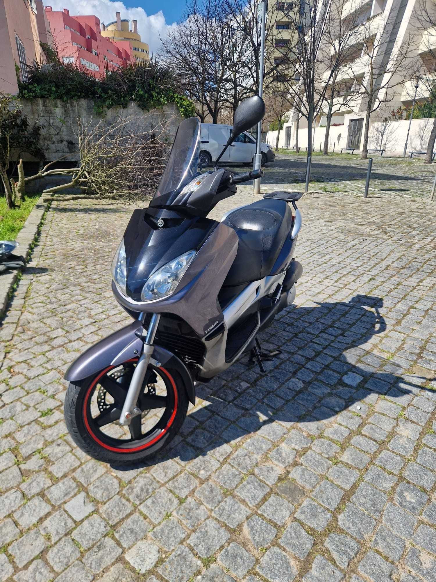 Yamaha XMAX 250cc 2006