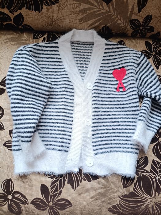 Тепленький ангоровий светерик