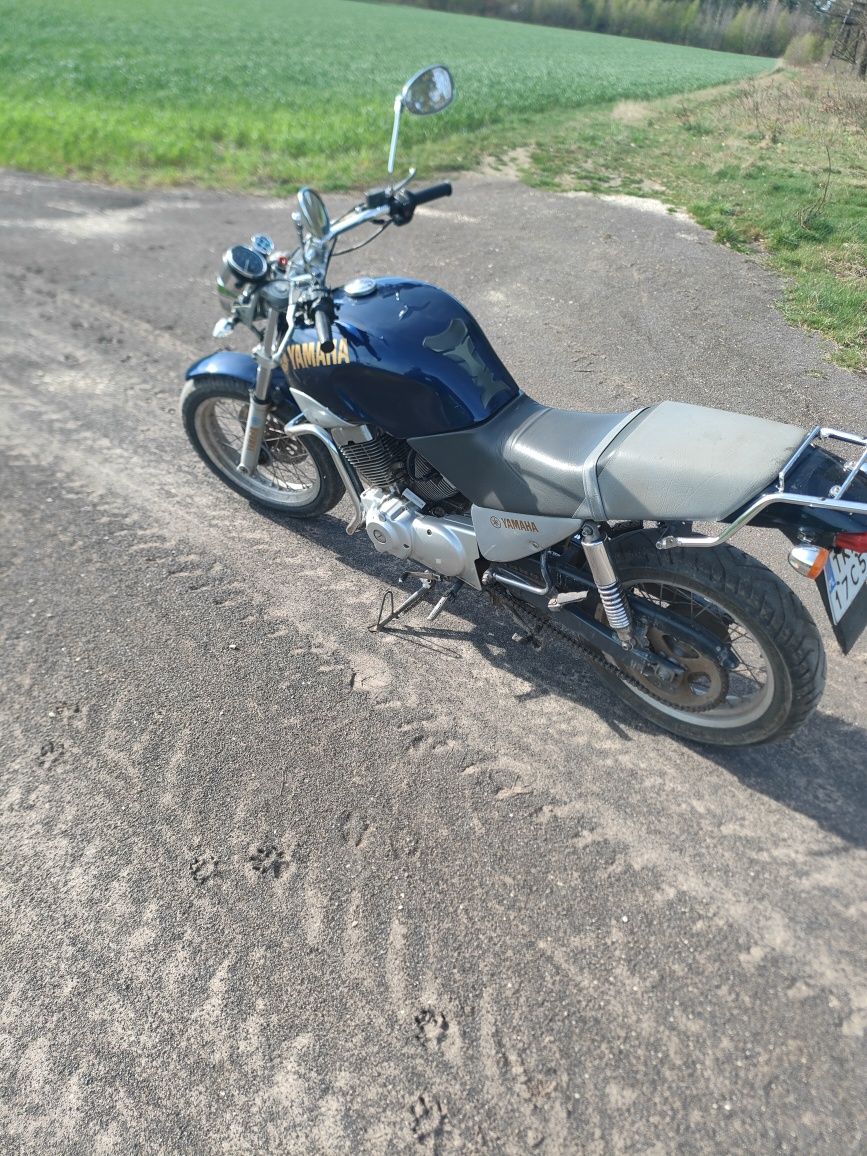 Motocykl Sachs roadster 125