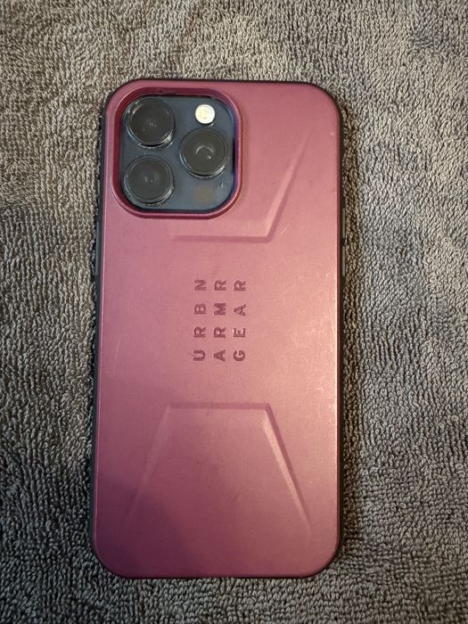 iPhone 15 Pro Max 256 UAG