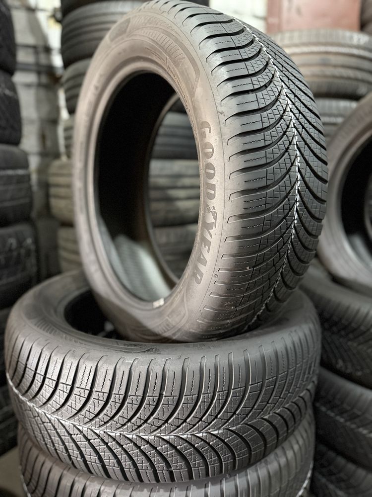 235/55 r19 Goodyear Vector 4 Season gen3