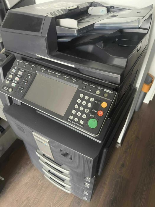 Drukarka Kyocera TASKalfa 250ci – uszkodzona, na części / do naprawy