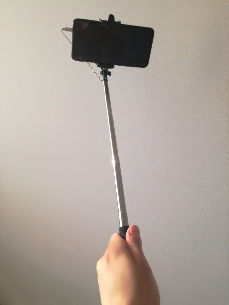 Czarny Selfiestick