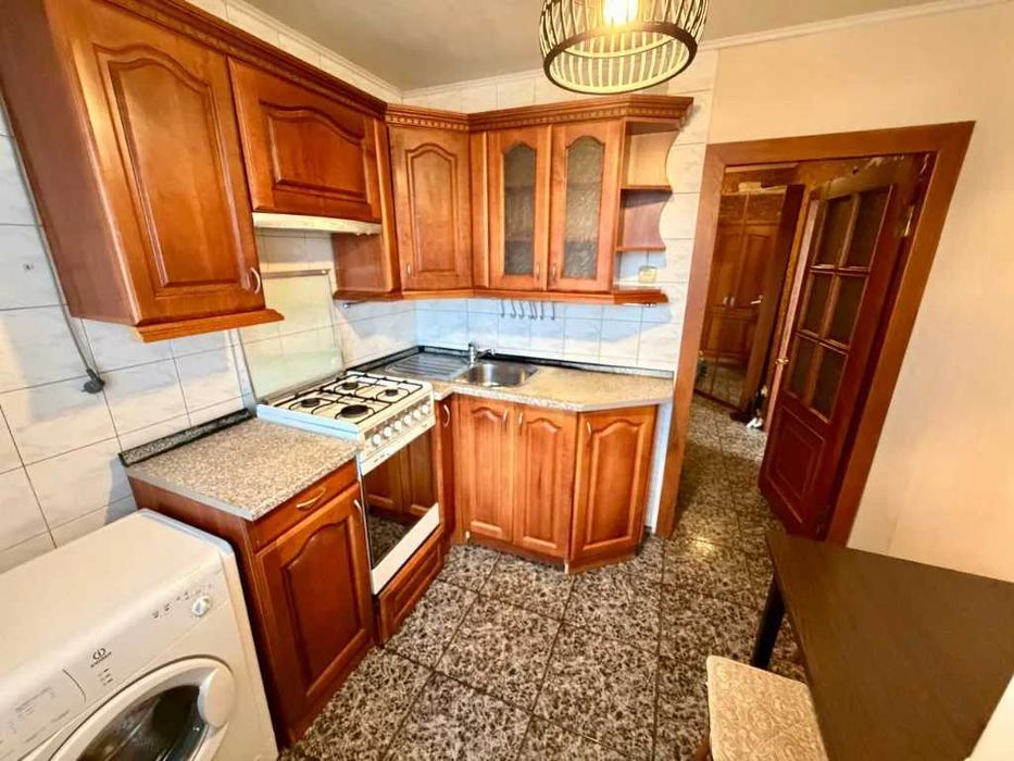 Продаж 2 к квартири пр. Гагаріна 98, Підстанція