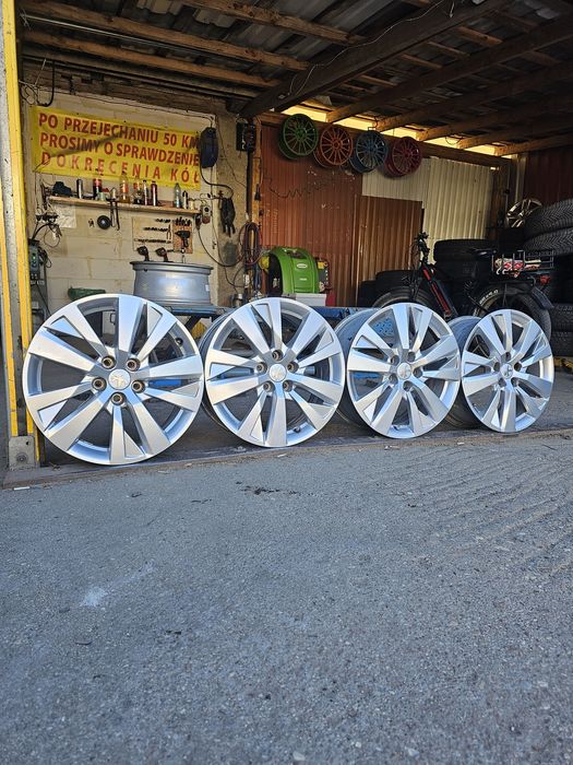 Felgi Aluminiowe Peugeot R17 5x108 ET42-7J