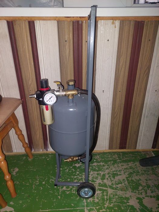 Пескоструй, орехоструй, горіхоструйний апарат, піскоструйний апарат