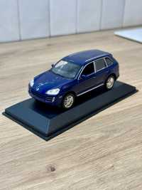 Porsche Cayenne 1:43 Minichamps