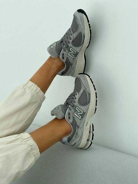 Кроссовки New Balance M2002R серые M2002RST кожа