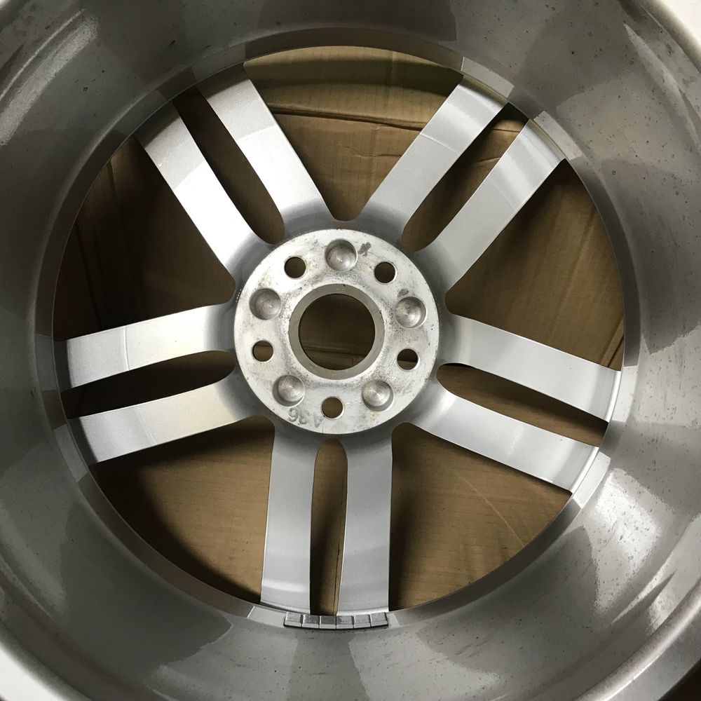 Alufelga R8 GT  5 x112 8,5 J X 19 ET 42