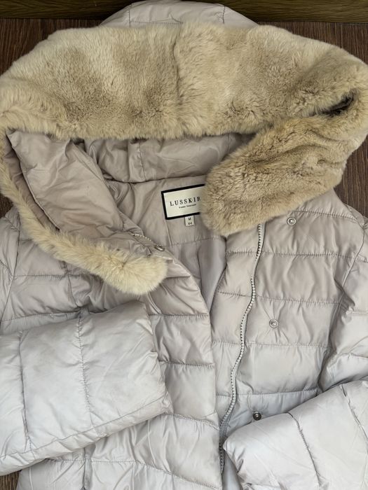 Жіноча зимова куртка LUSSKIRI.