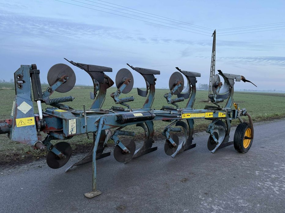 Pług 4 skibowy Obrotowy Overum na Hydraulice!! Kroje!! Kuhn Kverneland