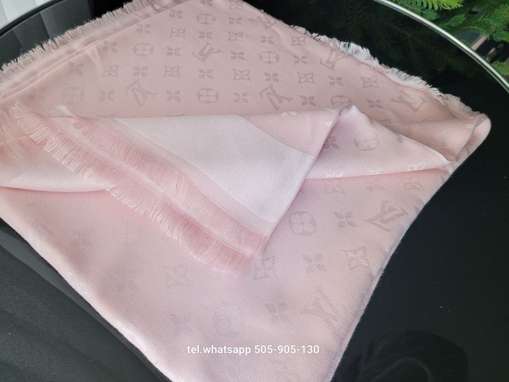 Piękna premium chusta pudrowy róż jedwab kaszmir monogram.lv cudo