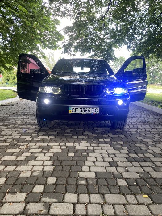 БМВ е53 у гарному стані