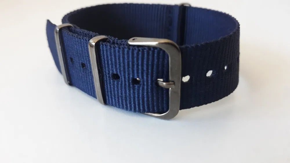 Nato Bracelete Varias Nylon 20mm Partes metálicas Escuras Seiko Oris