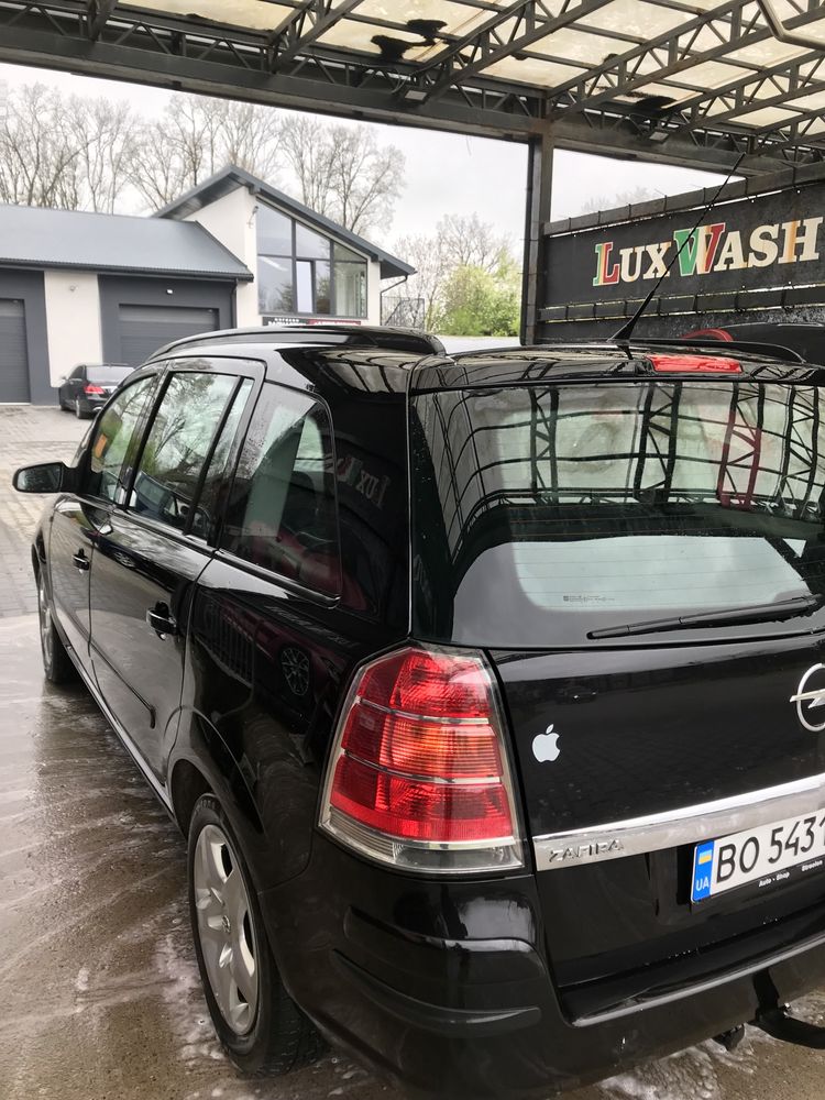 Продам Opel ZAFIRA