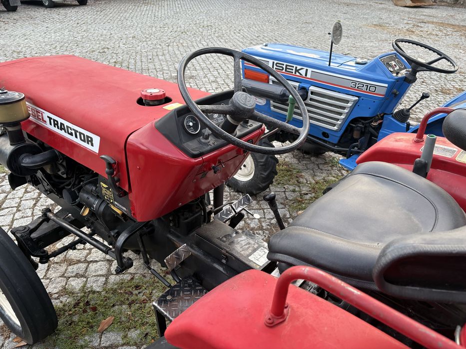 Trator YANMAR 241 2rm
