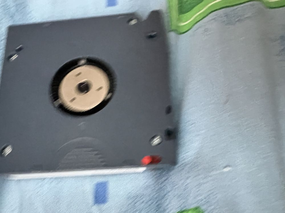 Дата картридж Накопичувач Hp 15 tb lto 7. В идеальном сост.