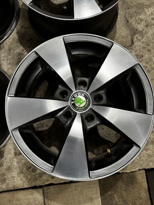 Диски r 15 в доброму стані