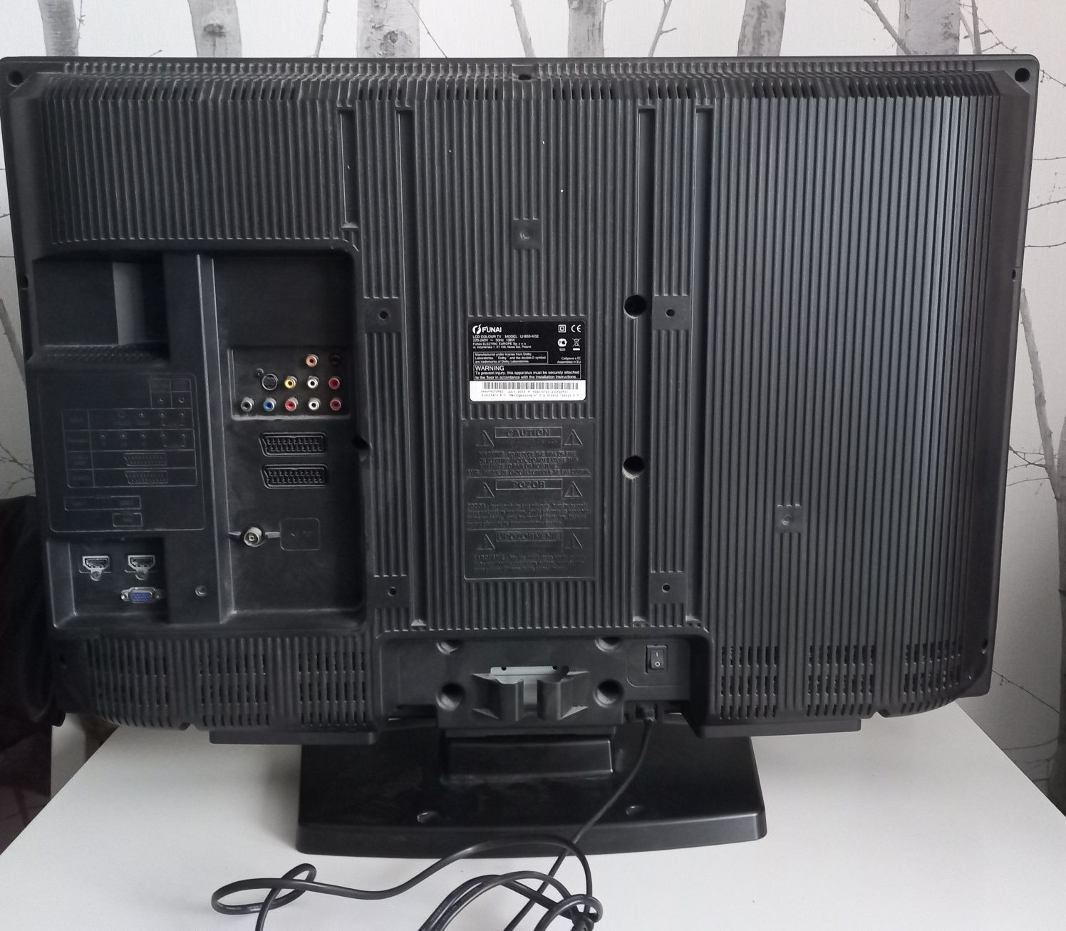 Doskonaly TV Funai 32 cale plus 2 piloty