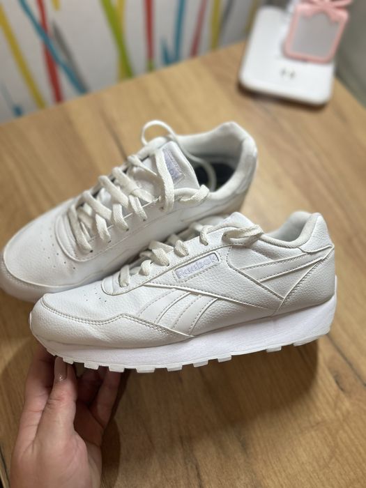 Кросовки Reebok 39р нові