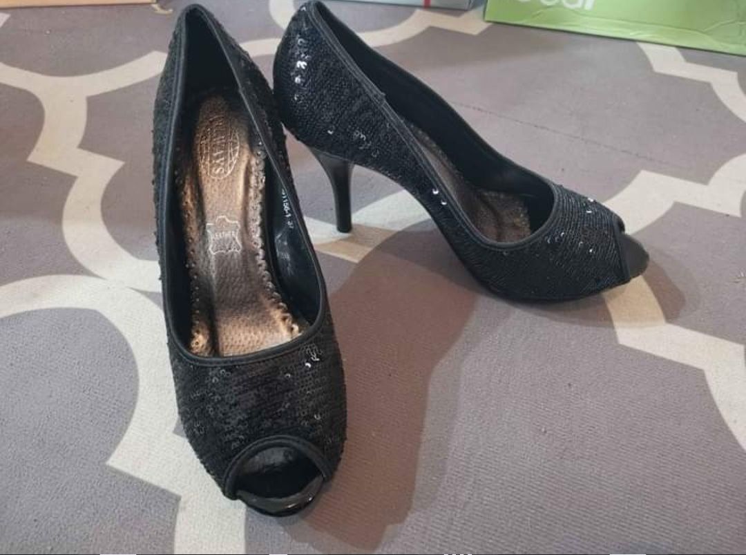 Buty szpilki cekiny czarne piękne 38