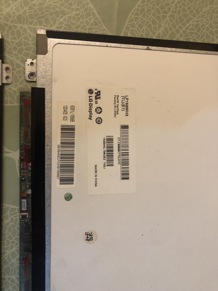 Displays lcd 40 pinos