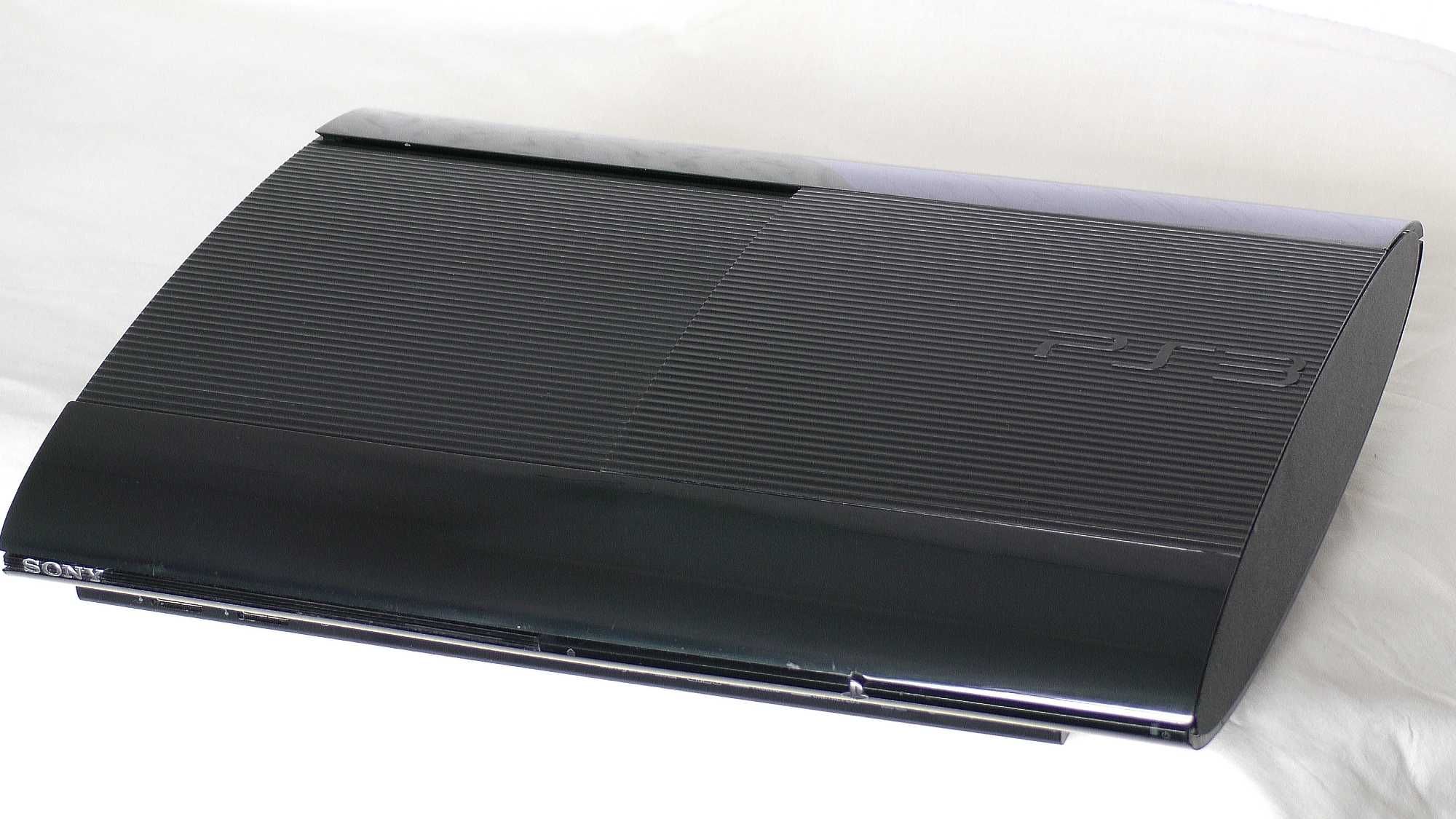 Sony PlayStation3, PS3 Super Slim HDD500GB забит играми