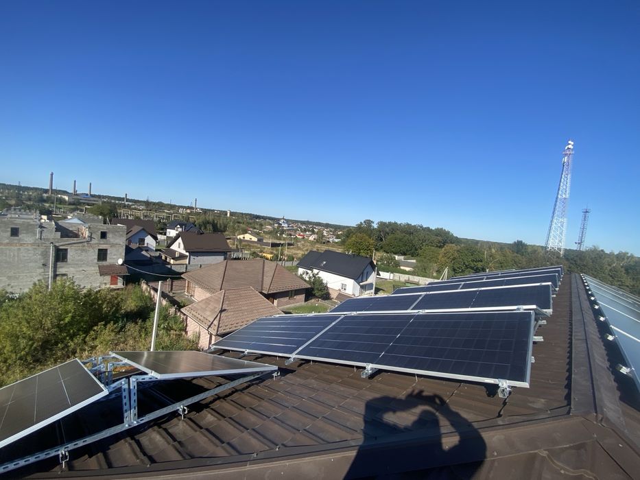 Сонячні панелі монтаж