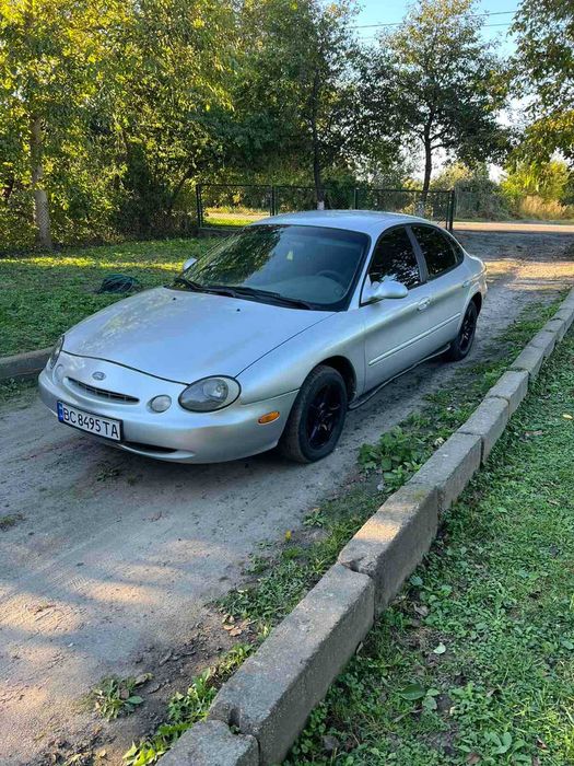 Продам на повному ходу