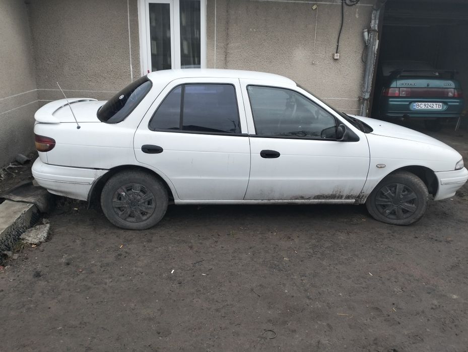 Кіа сефія 1993 року