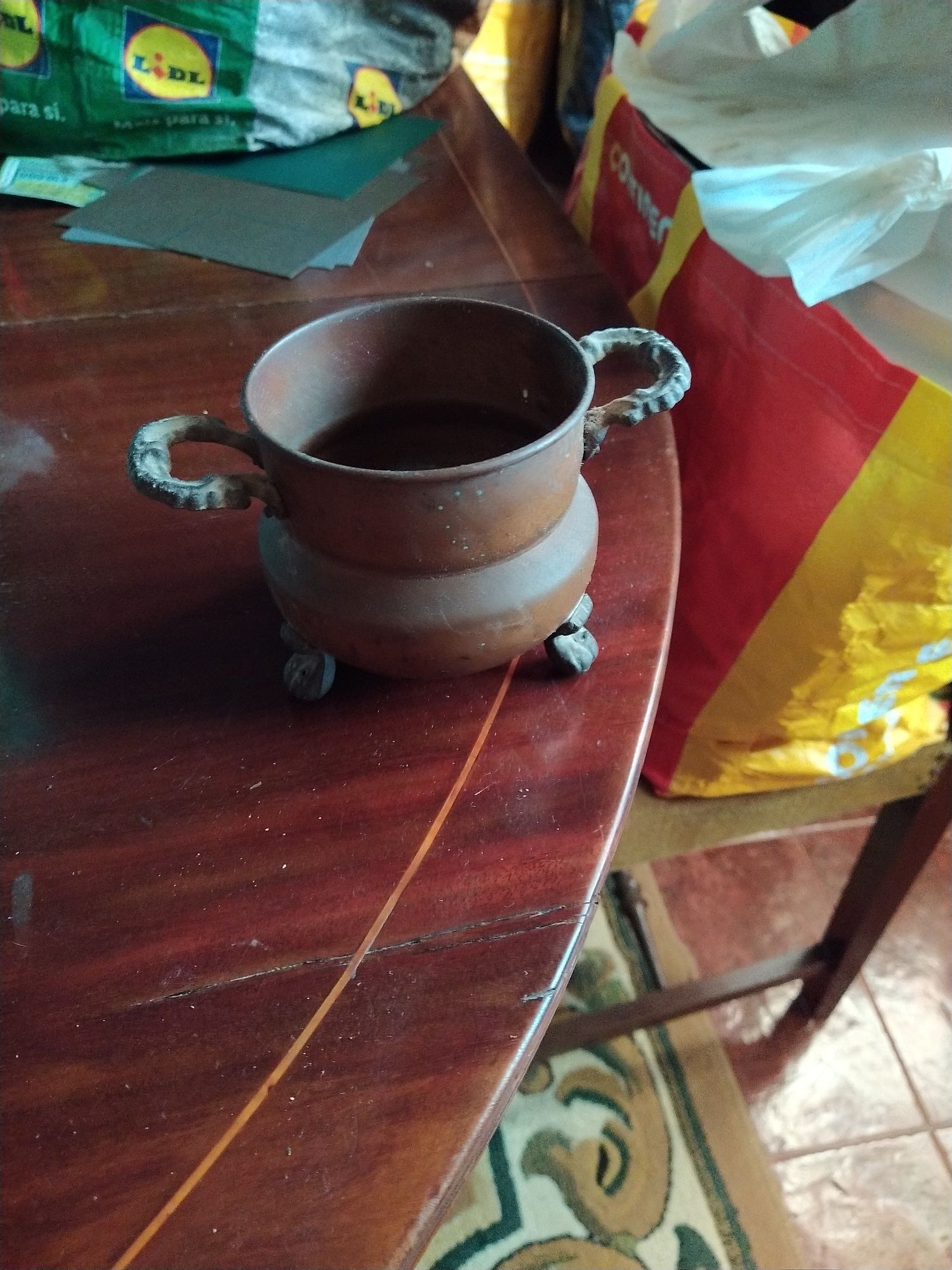 Porta vasos.   .