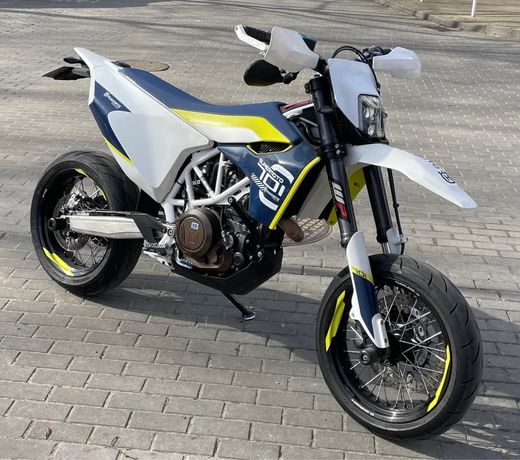 Husqvarna 701 SUPERMOTO 2016 SM