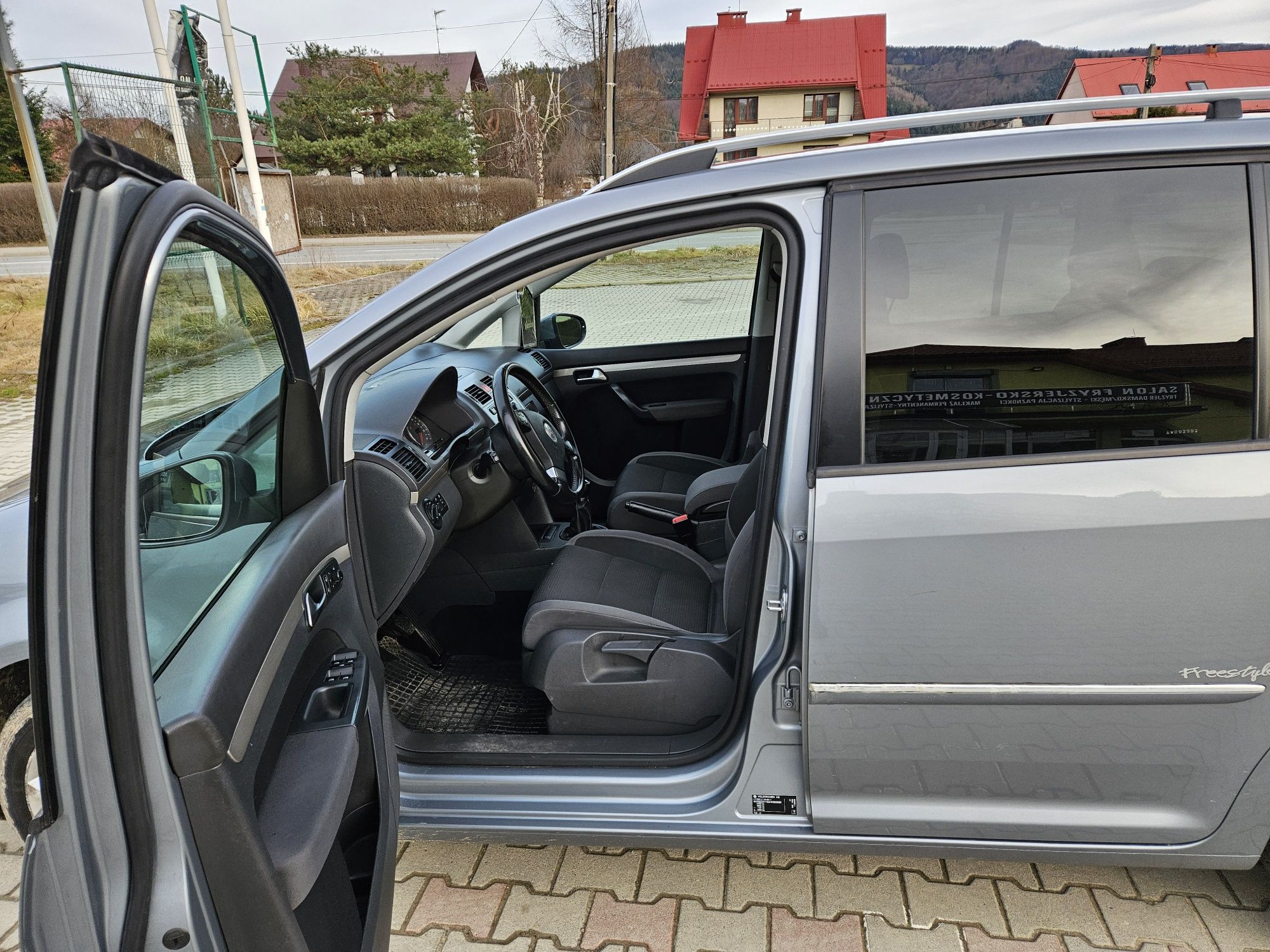 VW Touran 1.9 TDI bez DPF Navi