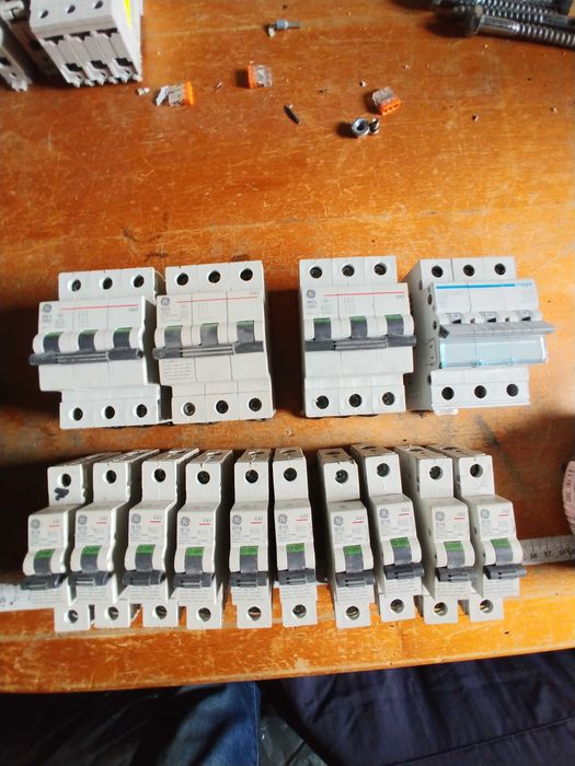 Wyłącznik nadprądowy bezpiecznik