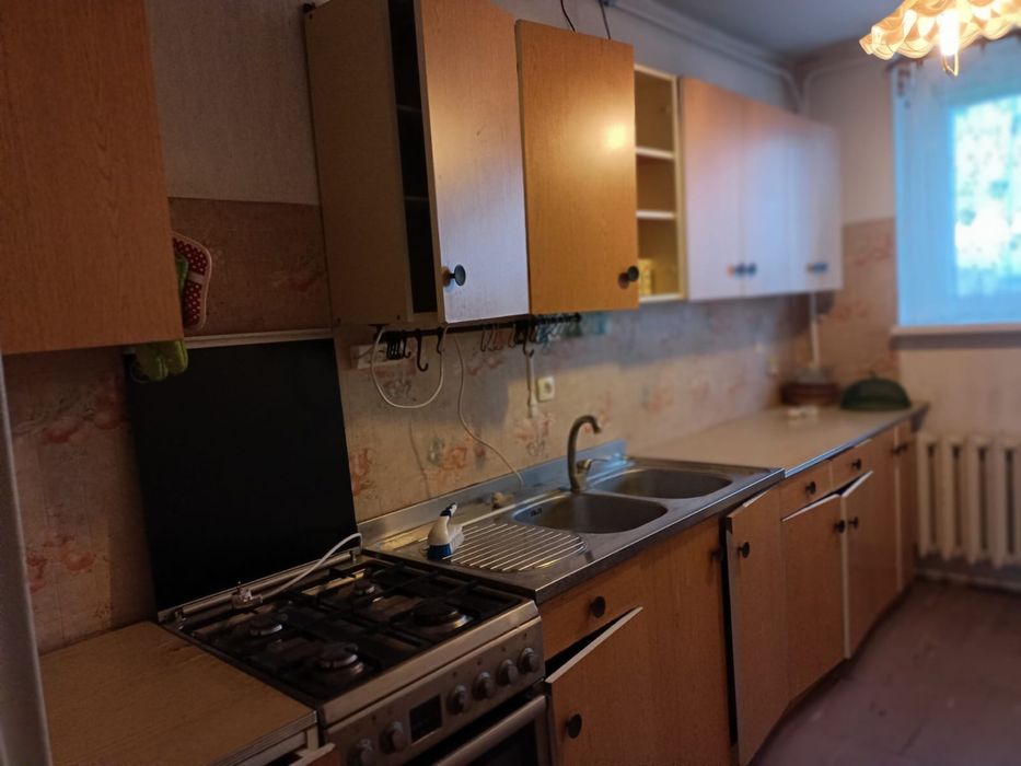 Używane meble kuchenne + kuchenka gazowa