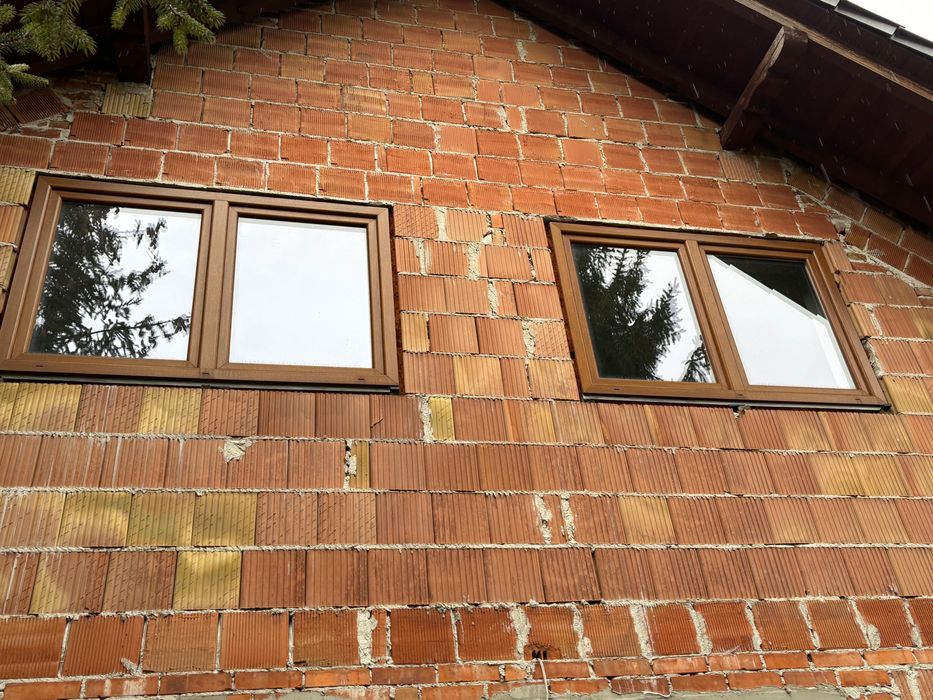 Okna i drzwi balkonowe OKNOPLAST Cała stolarka Nieeksploatowane różne