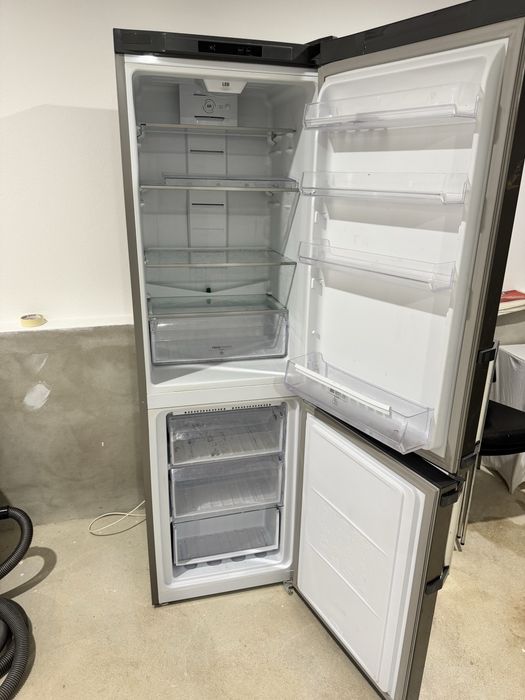 Frigorifico Hotpoint Combinado