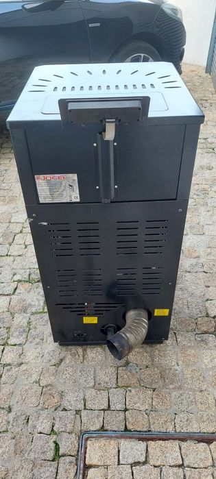 Salamandra Jocel a Pellets
